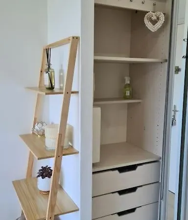 Apartment Studio Avec Grande Terrasse